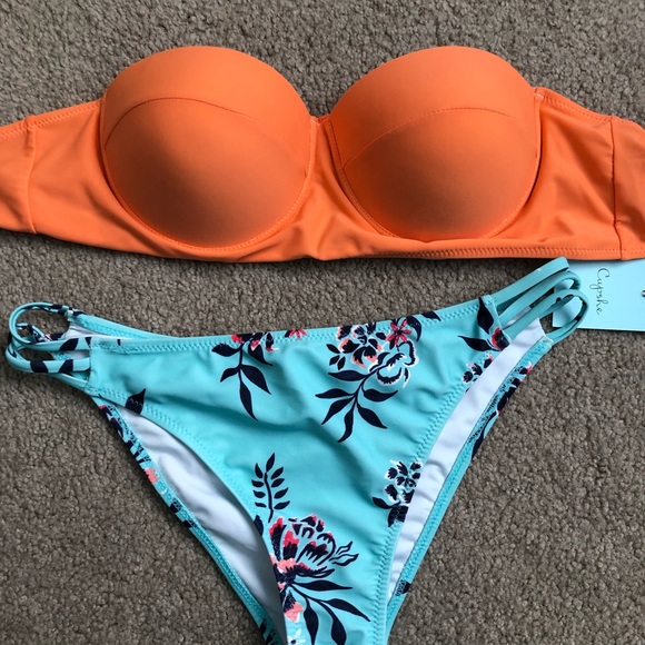 Brand new bikini by cupshe - Picture 2 of 3